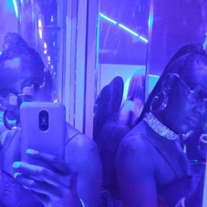 Meet your Posher, Kenjala